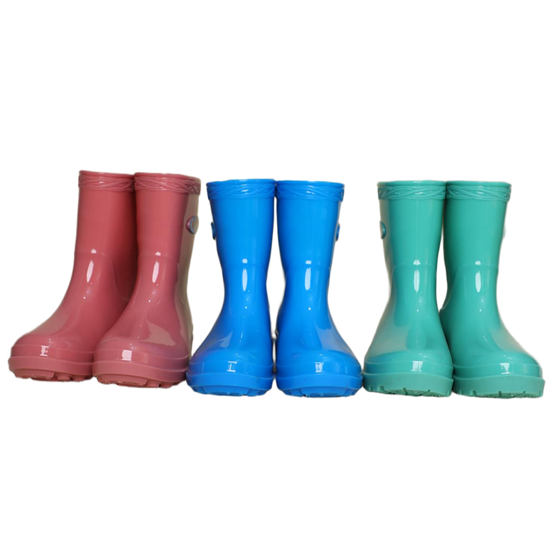 258 (Fashionable Women’s Short Boot)